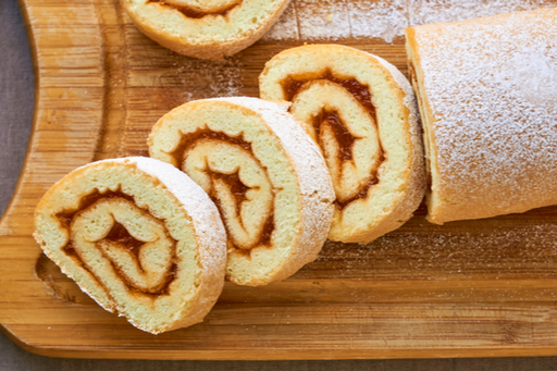 Biskuit-Roulade - Kaiser KG Heimservice